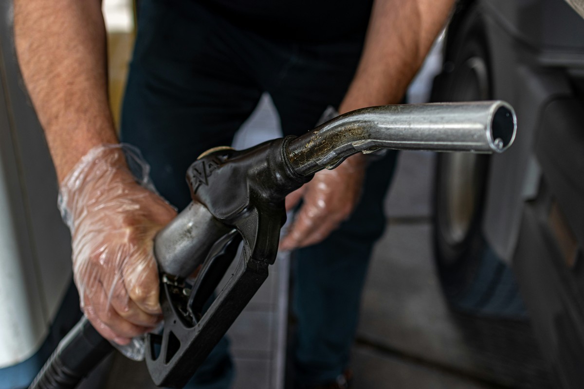 Les prix des carburants chutent : une tendance qui devrait se renforcer