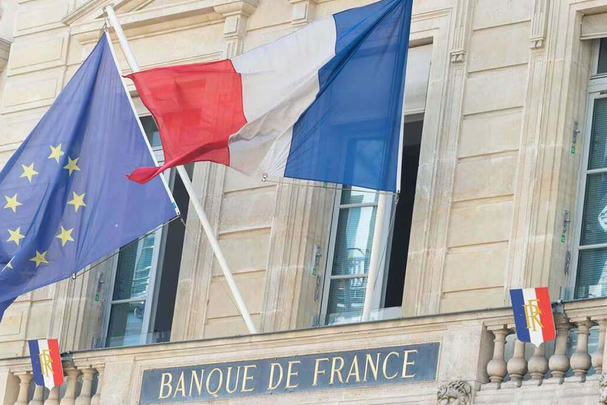 Virements bancaires: on peut m'expliquer pourquoi ils sont bloquées ce week-end?