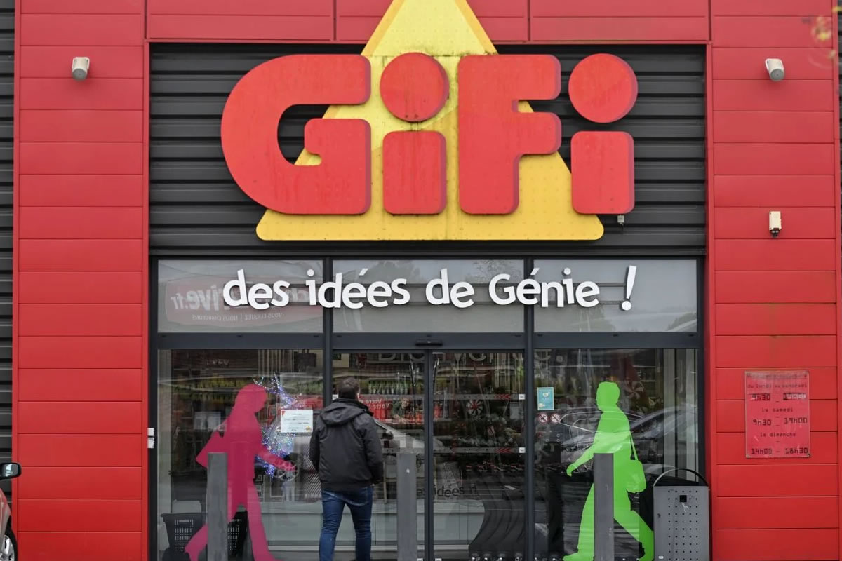 Photo de la devanture d'un magasin de l'enseigne de hard-discount GIFI