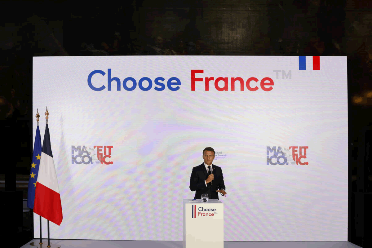 Photo du président de la République, Emmanuel Macron, en plein meeting