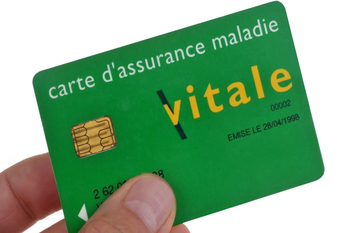 Crise imminente à la Sécurité sociale : la Cour des comptes tire la sonnette d’alarme pour 2027