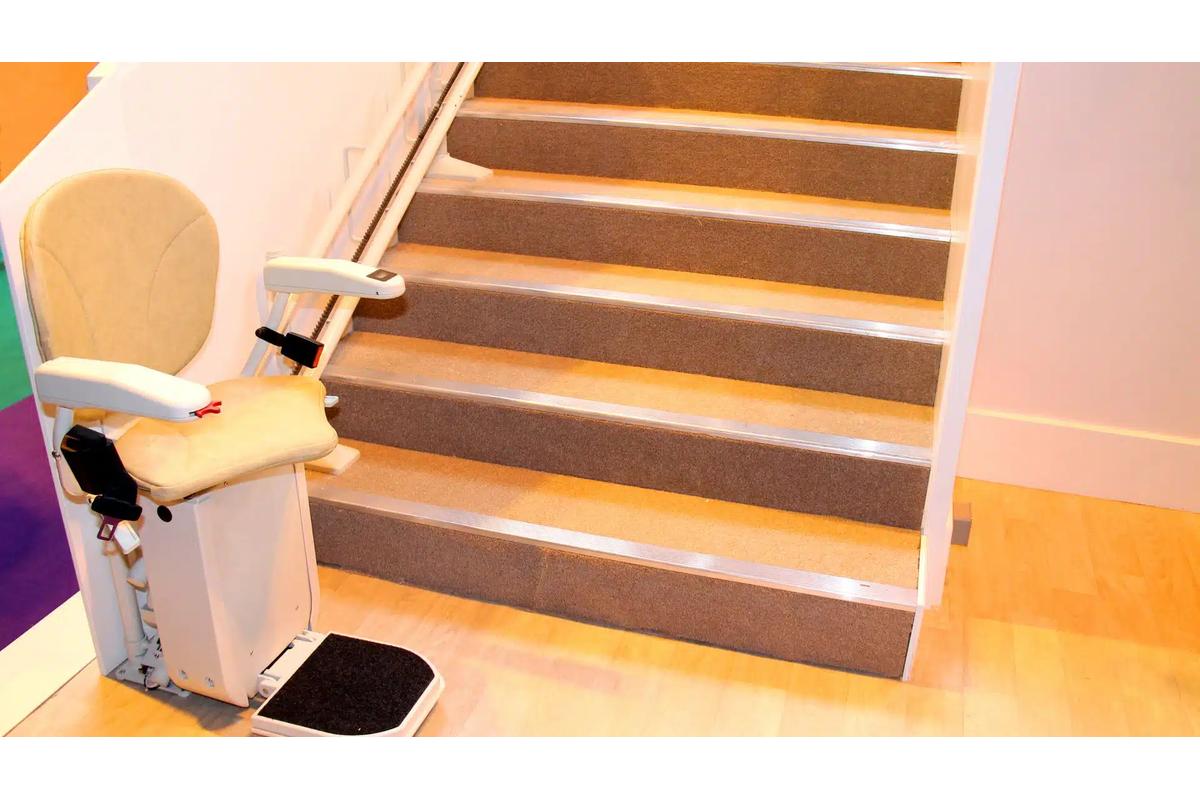 Photo d'un modèle de monte escalier spécialement conçu pour les domiciles privés